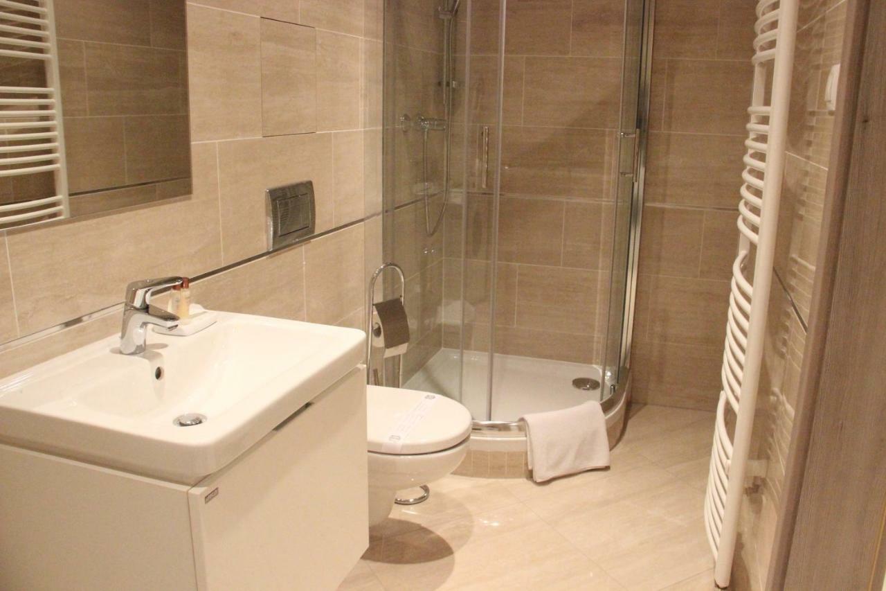 Apartman Praha Apartment ภายนอก รูปภาพ